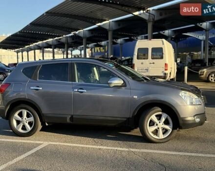 Серый Ниссан Кашкай, объемом двигателя 2 л и пробегом 213 тыс. км за 11500 $, фото 1 на Automoto.ua