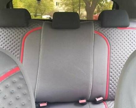 Серый Ниссан Кашкай, объемом двигателя 2 л и пробегом 223 тыс. км за 7500 $, фото 5 на Automoto.ua