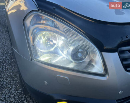 Сірий Ніссан Кашкай, об'ємом двигуна 2 л та пробігом 197 тис. км за 7600 $, фото 24 на Automoto.ua