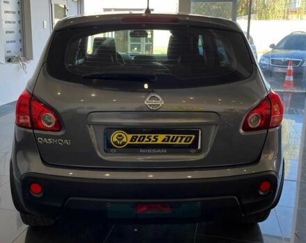 Серый Ниссан Кашкай, объемом двигателя 2 л и пробегом 260 тыс. км за 9000 $, фото 5 на Automoto.ua