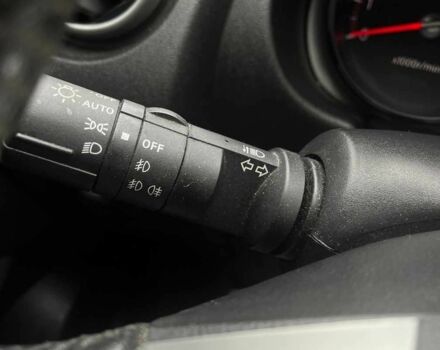 Серый Ниссан Кашкай, объемом двигателя 1.6 л и пробегом 205 тыс. км за 8400 $, фото 20 на Automoto.ua