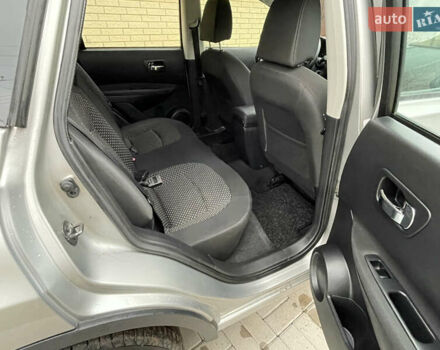 Сірий Ніссан Кашкай, об'ємом двигуна 2 л та пробігом 190 тис. км за 8600 $, фото 19 на Automoto.ua