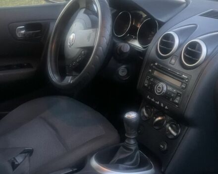 Серый Ниссан Кашкай, объемом двигателя 2 л и пробегом 240 тыс. км за 7007 $, фото 7 на Automoto.ua