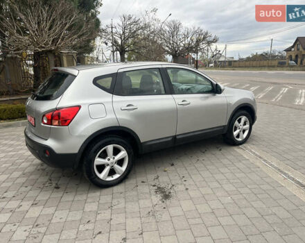 Серый Ниссан Кашкай, объемом двигателя 1.6 л и пробегом 152 тыс. км за 7700 $, фото 20 на Automoto.ua