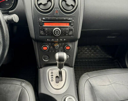 Серый Ниссан Кашкай, объемом двигателя 2 л и пробегом 228 тыс. км за 8800 $, фото 11 на Automoto.ua