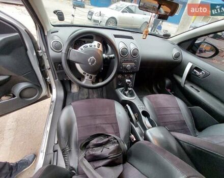 Серый Ниссан Кашкай, объемом двигателя 1.6 л и пробегом 314 тыс. км за 8100 $, фото 9 на Automoto.ua