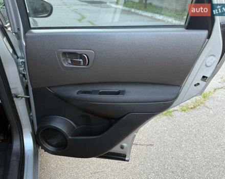 Ніссан Кашкай 2008 у Харкові на Automoto.ua Сірий Ніссан Кашкай, об'ємом двигуна 2 л та пробігом 157 тис. км за 8500 $, фото 24 на Automoto.ua