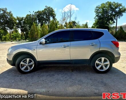 Серый Ниссан Кашкай, объемом двигателя 2 л и пробегом 222 тыс. км за 7600 $, фото 3 на Automoto.ua