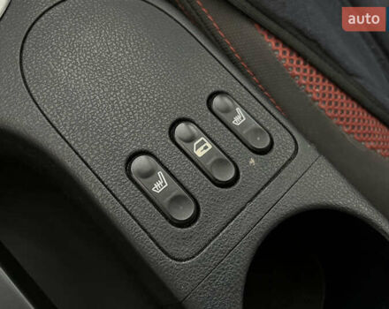 Серый Ниссан Кашкай, объемом двигателя 2 л и пробегом 260 тыс. км за 9200 $, фото 13 на Automoto.ua