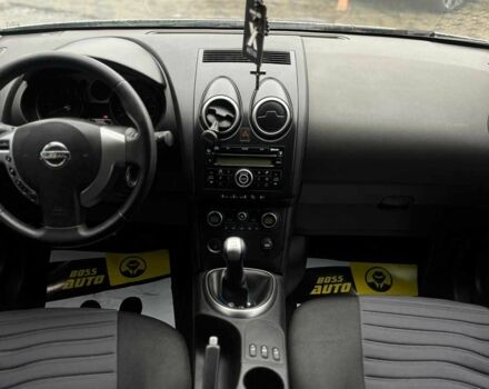 Серый Ниссан Кашкай, объемом двигателя 1.6 л и пробегом 205 тыс. км за 8400 $, фото 8 на Automoto.ua