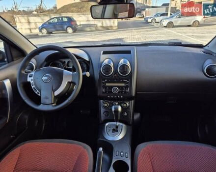 Серый Ниссан Кашкай, объемом двигателя 2 л и пробегом 97 тыс. км за 10300 $, фото 24 на Automoto.ua