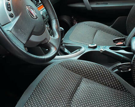 Серый Ниссан Кашкай, объемом двигателя 2 л и пробегом 235 тыс. км за 8300 $, фото 12 на Automoto.ua