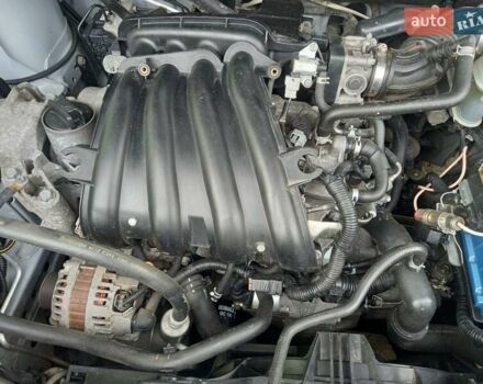 Серый Ниссан Кашкай, объемом двигателя 1.6 л и пробегом 253 тыс. км за 7800 $, фото 9 на Automoto.ua