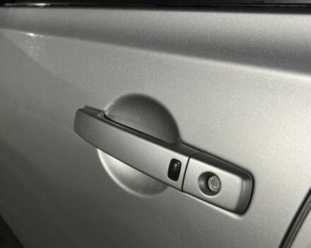 Сірий Ніссан Кашкай, об'ємом двигуна 1.5 л та пробігом 280 тис. км за 7000 $, фото 6 на Automoto.ua