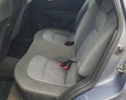 Серый Ниссан Кашкай, объемом двигателя 1.5 л и пробегом 387 тыс. км за 4200 $, фото 7 на Automoto.ua