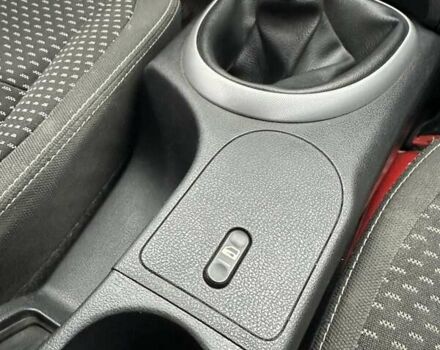 Сірий Ніссан Кашкай, об'ємом двигуна 1.46 л та пробігом 232 тис. км за 8000 $, фото 21 на Automoto.ua