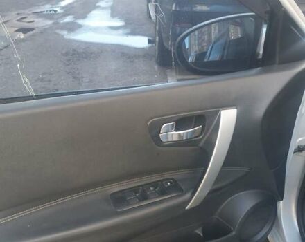 Серый Ниссан Кашкай, объемом двигателя 2 л и пробегом 170 тыс. км за 8400 $, фото 9 на Automoto.ua