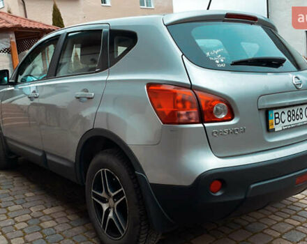 Серый Ниссан Кашкай, объемом двигателя 2 л и пробегом 235 тыс. км за 8300 $, фото 4 на Automoto.ua