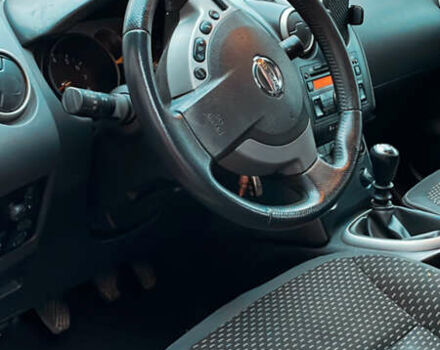 Серый Ниссан Кашкай, объемом двигателя 2 л и пробегом 235 тыс. км за 8300 $, фото 13 на Automoto.ua