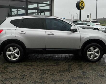 Серый Ниссан Кашкай, объемом двигателя 1.6 л и пробегом 205 тыс. км за 8400 $, фото 7 на Automoto.ua