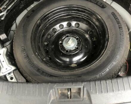 Серый Ниссан Кашкай, объемом двигателя 1.5 л и пробегом 300 тыс. км за 7895 $, фото 5 на Automoto.ua