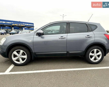 Серый Ниссан Кашкай, объемом двигателя 2 л и пробегом 228 тыс. км за 8800 $, фото 1 на Automoto.ua