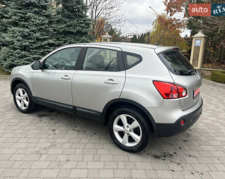 Сірий Ніссан Кашкай, об'ємом двигуна 1.6 л та пробігом 151 тис. км за 7700 $, фото 2 на Automoto.ua