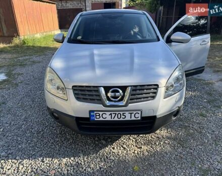Сірий Ніссан Кашкай, об'ємом двигуна 1.5 л та пробігом 247 тис. км за 10000 $, фото 4 на Automoto.ua
