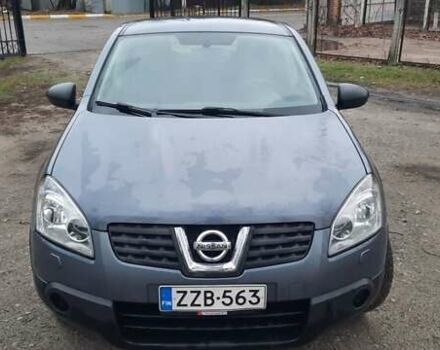 Серый Ниссан Кашкай, объемом двигателя 1.5 л и пробегом 387 тыс. км за 4200 $, фото 2 на Automoto.ua
