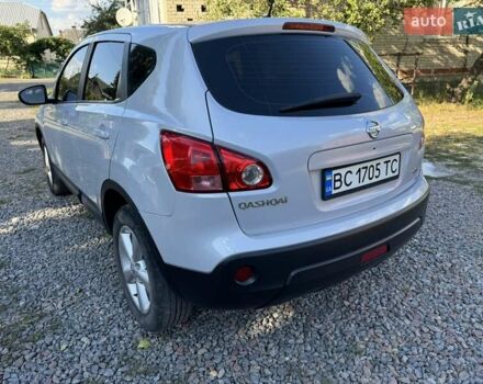 Сірий Ніссан Кашкай, об'ємом двигуна 1.5 л та пробігом 247 тис. км за 10000 $, фото 3 на Automoto.ua