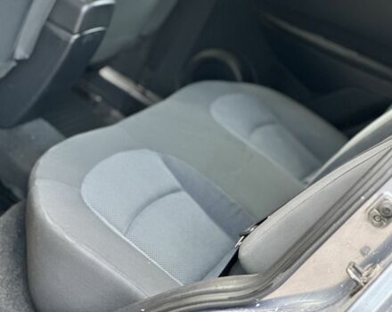 Серый Ниссан Кашкай, объемом двигателя 2 л и пробегом 350 тыс. км за 3700 $, фото 7 на Automoto.ua