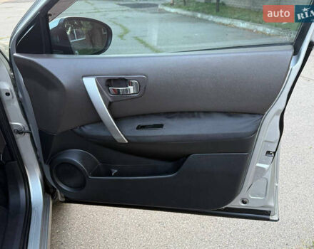 Ніссан Кашкай 2008 у Харкові на Automoto.ua Сірий Ніссан Кашкай, об'ємом двигуна 2 л та пробігом 157 тис. км за 8500 $, фото 26 на Automoto.ua