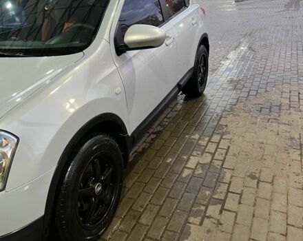 Серый Ниссан Кашкай, объемом двигателя 2 л и пробегом 230 тыс. км за 8500 $, фото 5 на Automoto.ua