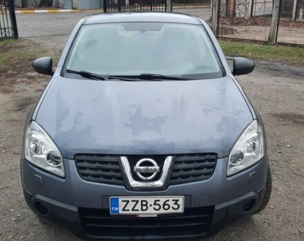 Серый Ниссан Кашкай, объемом двигателя 1.5 л и пробегом 387 тыс. км за 3900 $, фото 2 на Automoto.ua