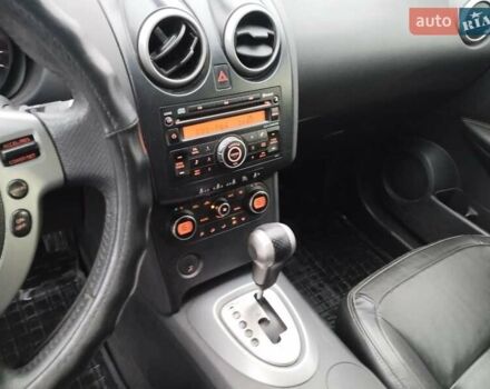 Серый Ниссан Кашкай, объемом двигателя 2 л и пробегом 270 тыс. км за 6900 $, фото 4 на Automoto.ua