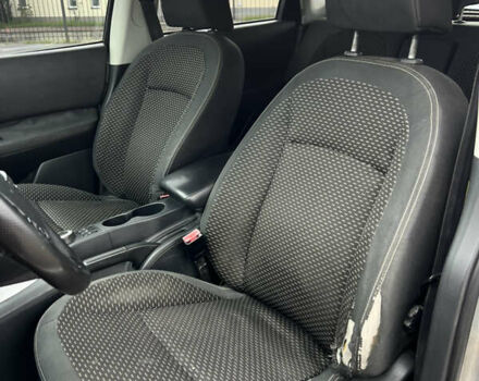 Серый Ниссан Кашкай, объемом двигателя 2 л и пробегом 299 тыс. км за 6300 $, фото 12 на Automoto.ua