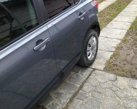 Серый Ниссан Кашкай, объемом двигателя 1.5 л и пробегом 220 тыс. км за 8200 $, фото 4 на Automoto.ua