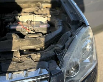 Серый Ниссан Кашкай, объемом двигателя 2 л и пробегом 213 тыс. км за 11500 $, фото 13 на Automoto.ua