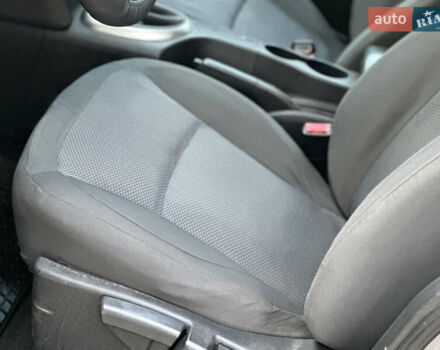 Серый Ниссан Кашкай, объемом двигателя 2 л и пробегом 350 тыс. км за 3650 $, фото 15 на Automoto.ua