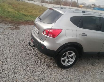 Серый Ниссан Кашкай, объемом двигателя 2 л и пробегом 300 тыс. км за 7950 $, фото 4 на Automoto.ua