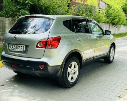 Серый Ниссан Кашкай, объемом двигателя 2 л и пробегом 206 тыс. км за 8300 $, фото 3 на Automoto.ua