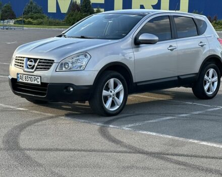 Серый Ниссан Кашкай, объемом двигателя 2 л и пробегом 147 тыс. км за 9000 $, фото 1 на Automoto.ua