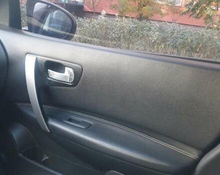 Серый Ниссан Кашкай, объемом двигателя 2 л и пробегом 170 тыс. км за 8400 $, фото 6 на Automoto.ua