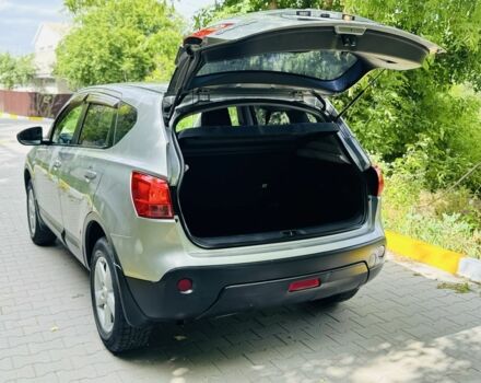 Серый Ниссан Кашкай, объемом двигателя 2 л и пробегом 206 тыс. км за 8300 $, фото 4 на Automoto.ua