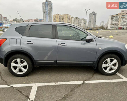Серый Ниссан Кашкай, объемом двигателя 2 л и пробегом 228 тыс. км за 8800 $, фото 4 на Automoto.ua