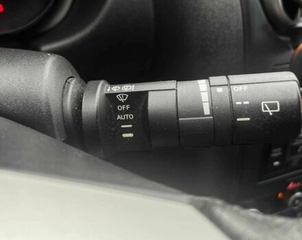 Серый Ниссан Кашкай, объемом двигателя 1.6 л и пробегом 205 тыс. км за 8400 $, фото 19 на Automoto.ua