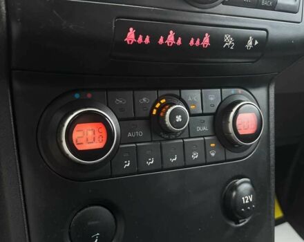 Серый Ниссан Кашкай, объемом двигателя 1.6 л и пробегом 205 тыс. км за 8400 $, фото 17 на Automoto.ua