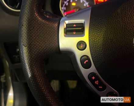 Серый Ниссан Кашкай, объемом двигателя 2 л и пробегом 201 тыс. км за 9500 $, фото 12 на Automoto.ua