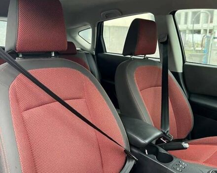 Сірий Ніссан Кашкай, об'ємом двигуна 1.6 л та пробігом 62 тис. км за 7500 $, фото 7 на Automoto.ua