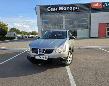 Сірий Ніссан Кашкай, об'ємом двигуна 2 л та пробігом 61 тис. км за 11000 $, фото 3 на Automoto.ua